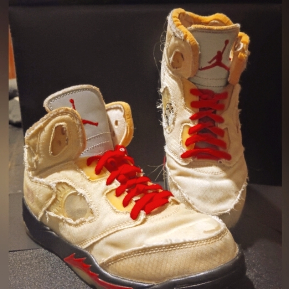 Nike Air Jordan 5 Retro Off-White Sail TD Size: 2.5Y
